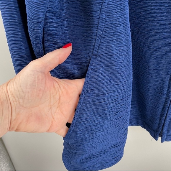 Alfred Dunner Royal Blue Ruched Lightweight Zip Up 3/4 Sleeve Pockets Jacket - Picture 5 of 10
